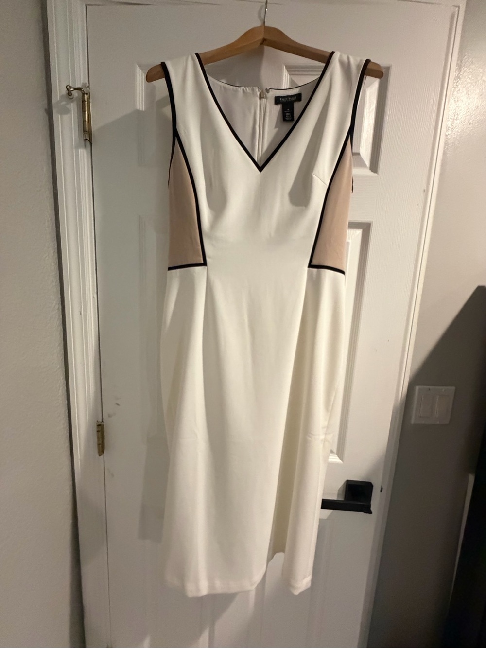 White House Black Market White Sleeveless V-Neck Sheath Dress with Beige Panels